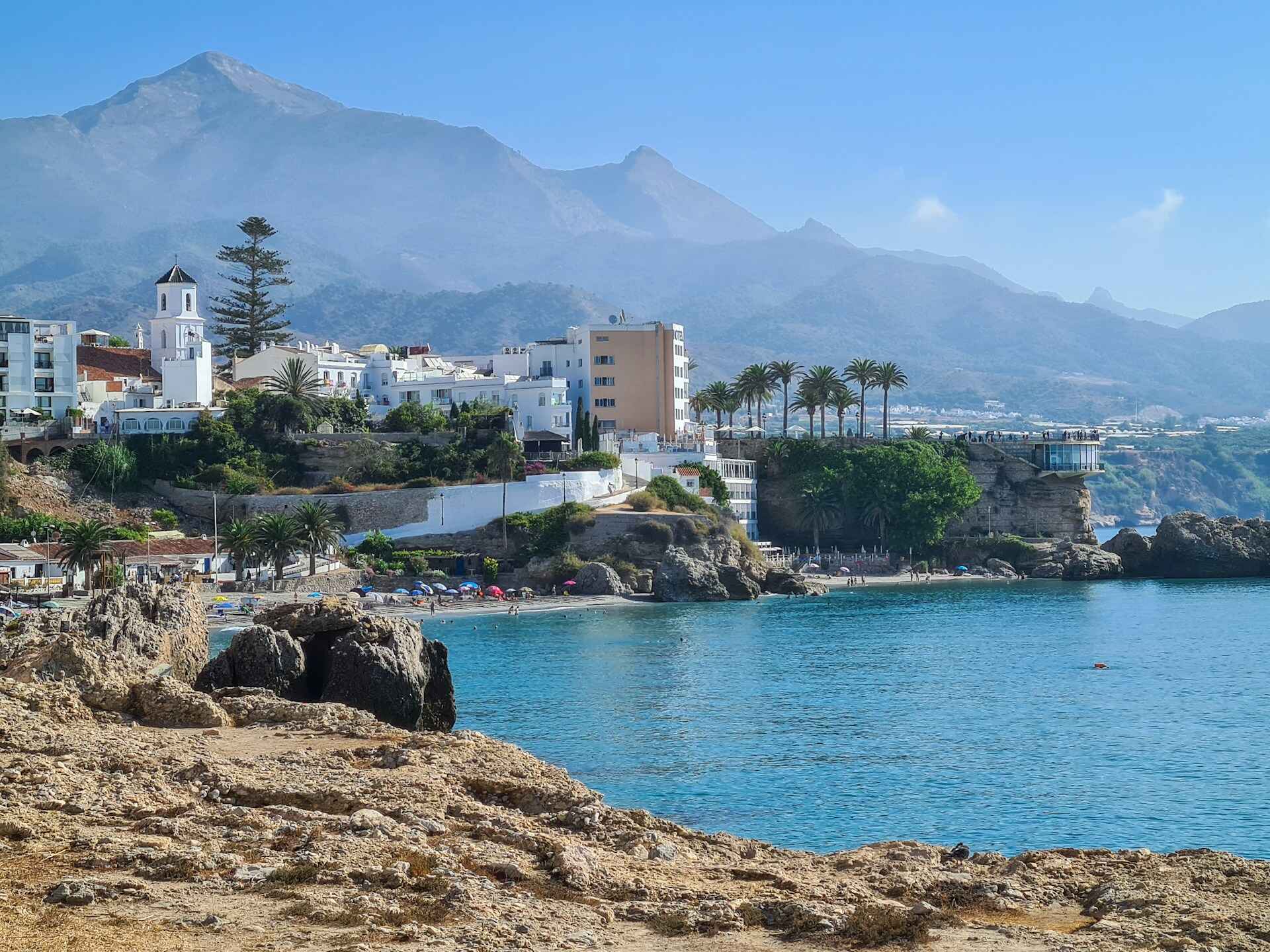 How to Ensure Your Property Stands Out in Costa del Sol's Competitive Market - Vivi Property Management